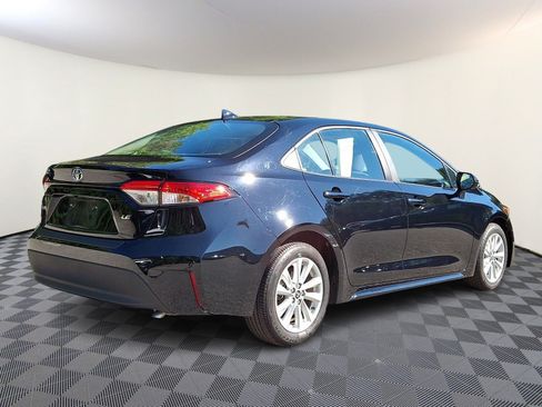 Certified 2023 Toyota Corolla LE w/ LE Convenience Package FWD image 6