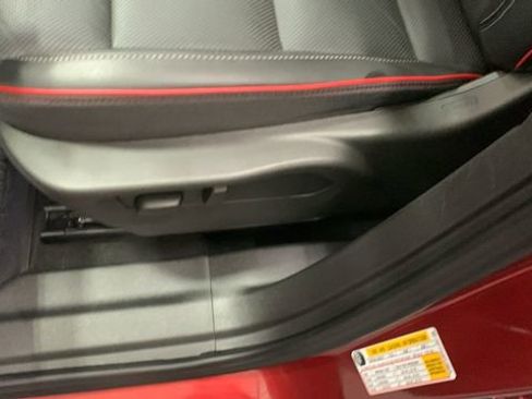 Used 2023 Buick Envision Essence w/ Sport Touring Package AWD/4WD image 15