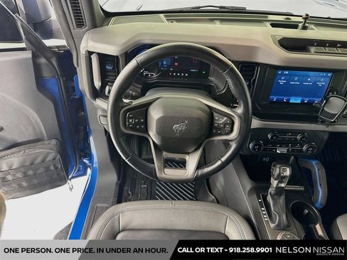 Used 2023 Ford Bronco Black Diamond AWD/4WD image 21