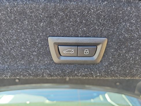 New 2026 BMW 330i Sedan w/ Premium Package image 13