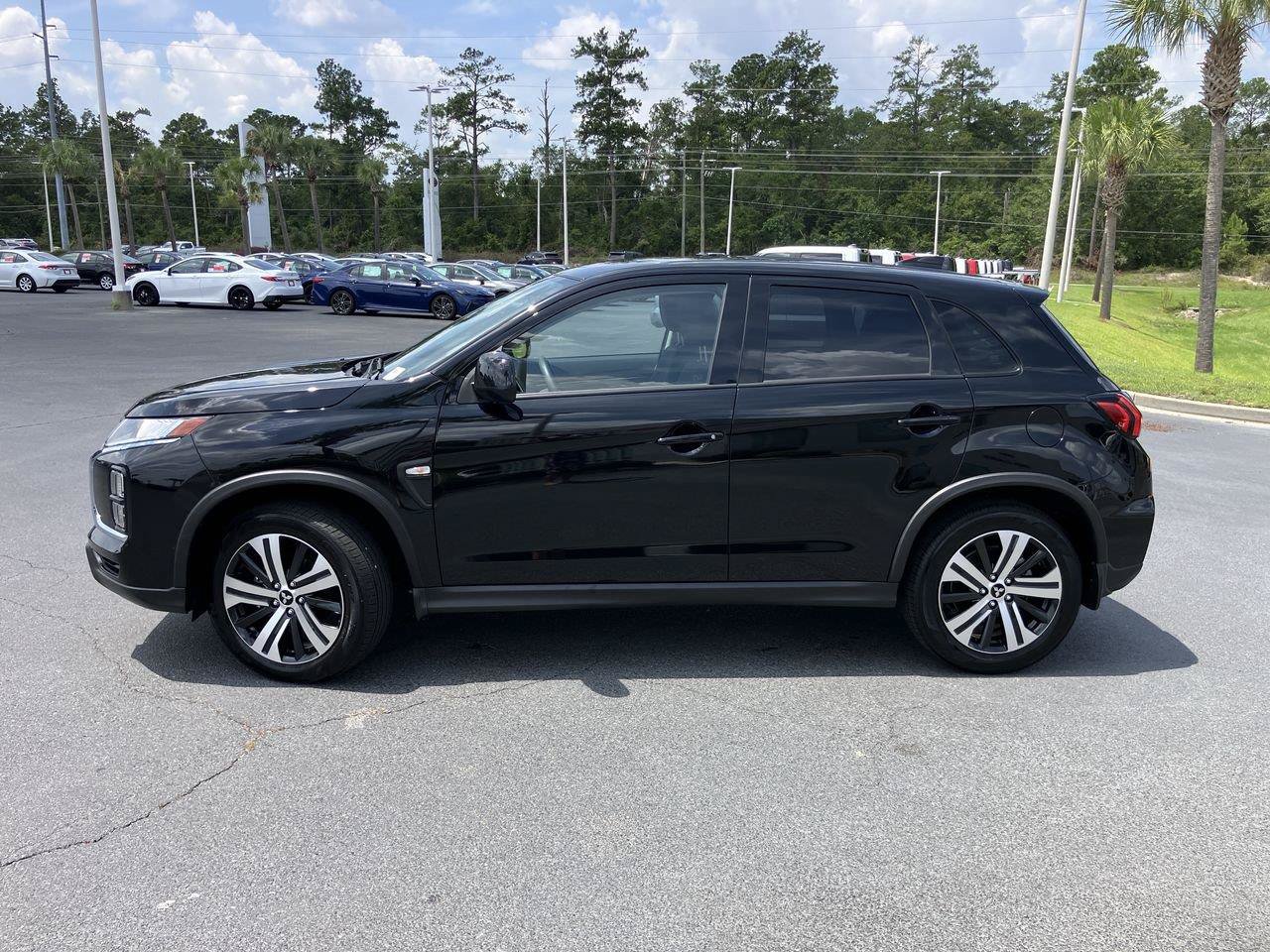 Used 2026 Mitsubishi Outlander Sport AWD image 2