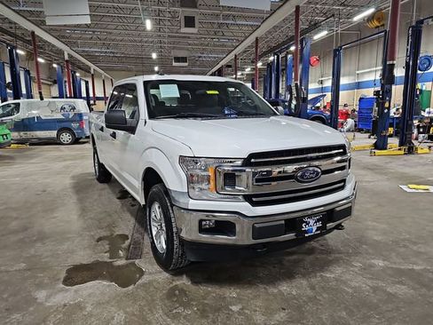 Used 2019 Ford F150 XLT w/ Trailer Tow Package image 10