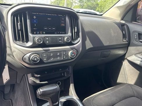 Used 2020 Chevrolet Colorado LT w/ LT Convenience Package RWD image 10