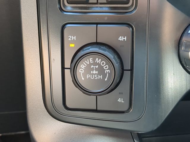 Used 2025 Ford F150 XLT w/ Equipment Group 302A MID AWD/4WD image 29