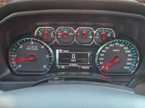 Used 2016 Chevrolet Silverado 1500 LTZ Z71 AWD/4WD image 23