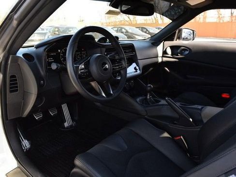 Certified 2024 Nissan Z Performance w/ Floor Mat Package image 8