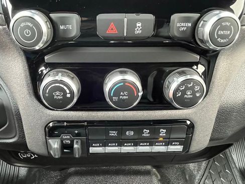 New 2026 RAM 3500 Tradesman AWD/4WD image 20