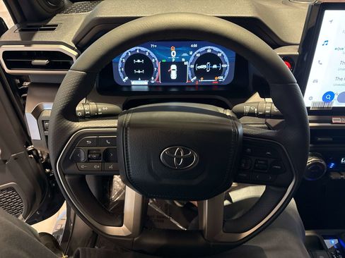 New 2026 Toyota 4Runner TRD Off-Road Premium AWD/4WD image 24