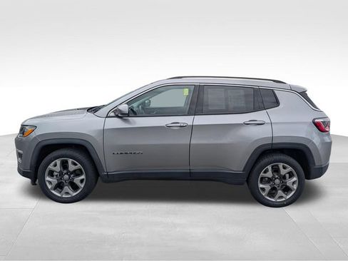 Used 2019 Jeep Compass Limited AWD/4WD image 4