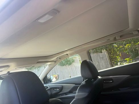 Used 2018 Nissan Murano Platinum image 17