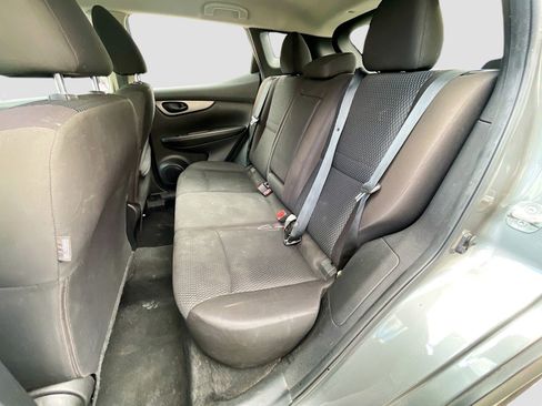 Used 2019 Nissan Rogue Sport S w/ Appearance Package FWD image 14