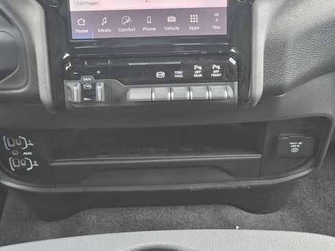 New 2026 RAM 3500 Tradesman AWD/4WD image 15