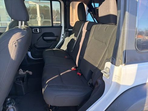 Used 2020 Jeep Wrangler Unlimited Sport S AWD/4WD image 19