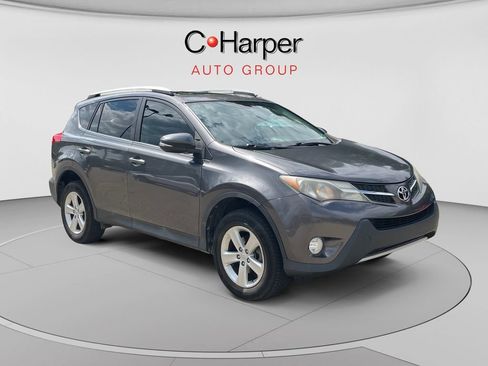 Used 2014 Toyota RAV4 XLE FWD image 1