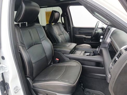 Used 2019 RAM 3500 Limited AWD/4WD image 40