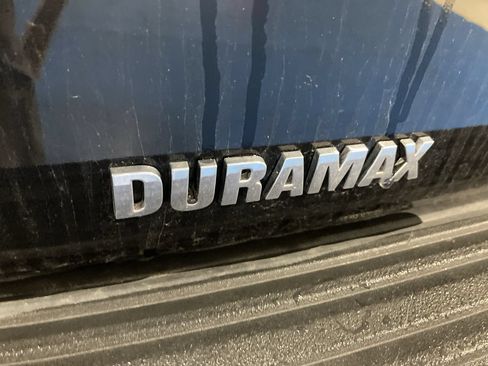 Used 2024 Chevrolet Tahoe LT AWD/4WD image 10