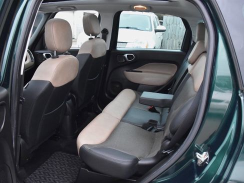 Used 2014 FIAT 500L Lounge image 12