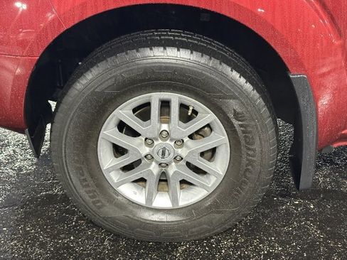 Used 2019 Nissan Frontier SV w/ Value Truck Package image 10