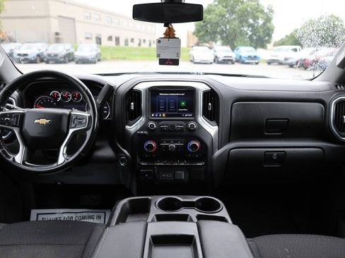Used 2021 Chevrolet Silverado 1500 LT AWD/4WD image 14