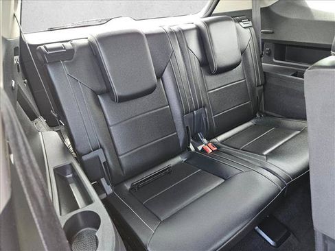 Used 2022 Volkswagen Atlas SE FWD image 24