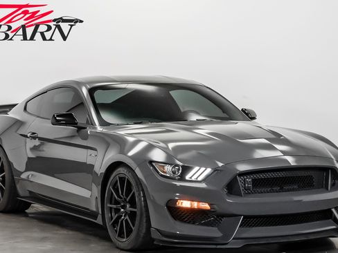 Used 2018 Ford Mustang Shelby GT350 w/ Electronics Package image 7