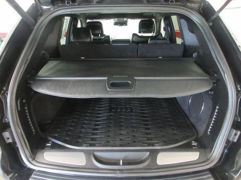 Used 2016 Jeep Grand Cherokee High Altitude AWD/4WD image 21