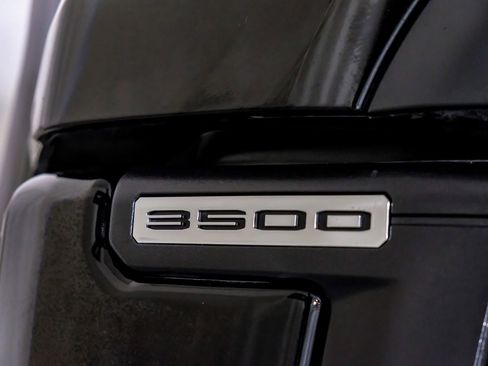 Used 2024 GMC Sierra 3500 Denali Ultimate image 45