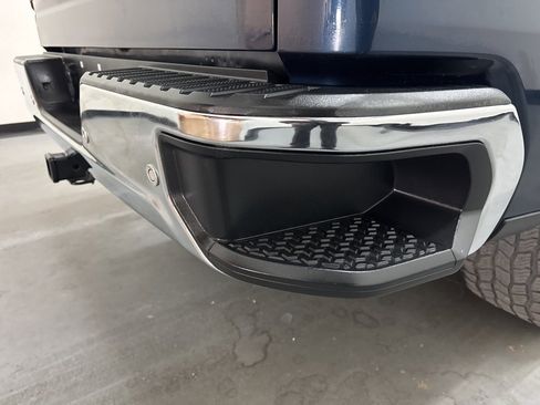 Used 2019 Chevrolet Silverado 1500 LT w/ All-Star Edition image 10