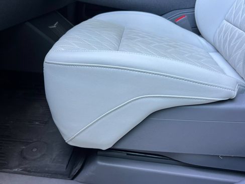Used 2026 Cadillac Escalade IQ Luxury 1 w/ LPO, Floor Liner Package AWD/4WD image 12