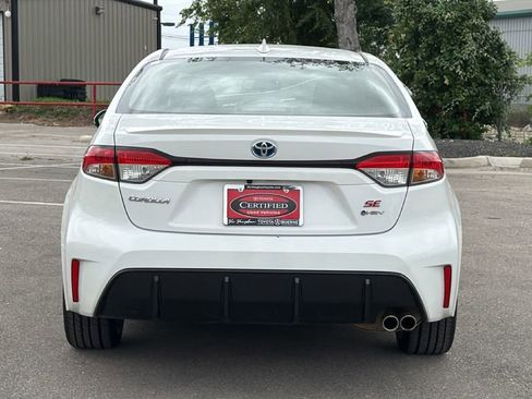 Certified 2025 Toyota Corolla SE FWD image 7