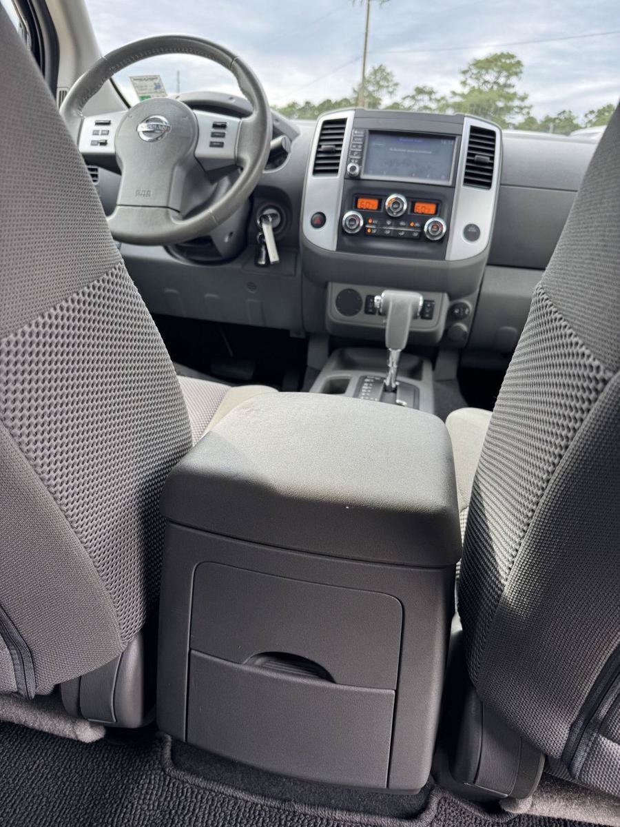 Used 2019 Nissan Frontier SV w/ Value Truck Package RWD image 19