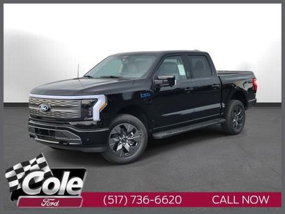 New 2025 Ford F150 Lightning Lariat w/ Max Trailer Tow Package