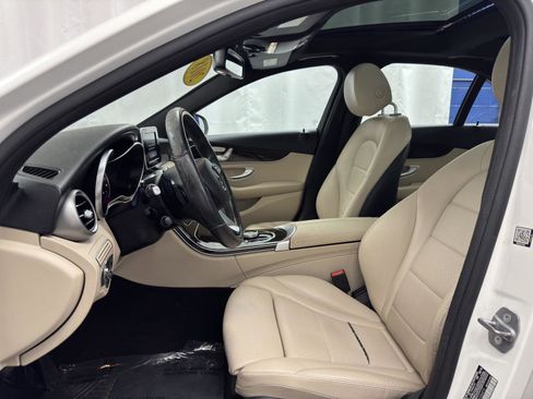 Used 2018 Mercedes-Benz C 300 4MATIC Sedan w/ Premium Package image 21
