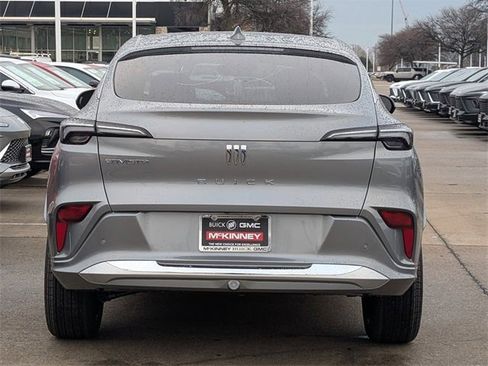 New 2026 Buick Envista Avenir image 5