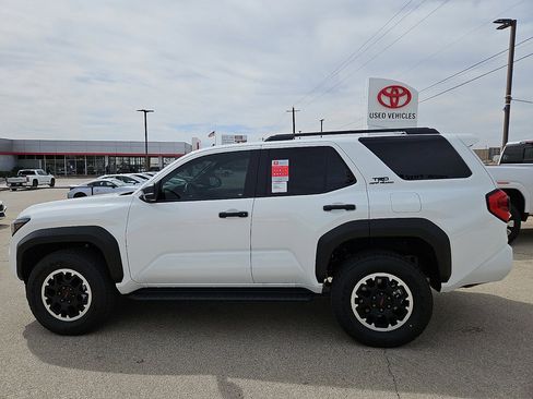 Certified 2026 Toyota 4Runner TRD Off-Road image 2