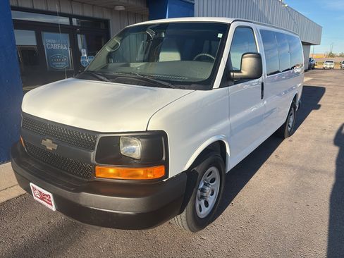 Used 2014 Chevrolet Express 1500 LS image 2