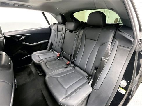 Used 2023 Audi Q8 Premium Plus w/ Premium Plus Package image 27