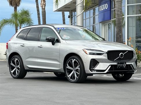 Certified 2023 Volvo XC60 B5 Ultimate image 7