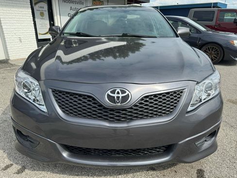 Used 2010 Toyota Camry FWD image 10
