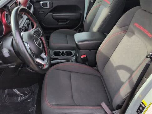 Used 2023 Jeep Wrangler Unlimited Rubicon w/ Cold Weather Group image 16