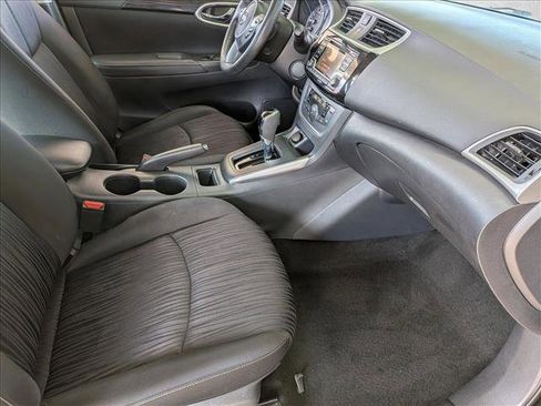 Used 2018 Nissan Sentra SV FWD image 19