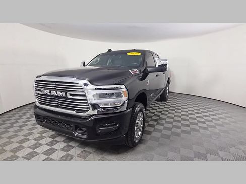 Used 2024 RAM 2500 Laramie w/ Safety Group AWD/4WD image 53