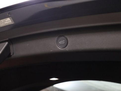 Used 2023 Tesla Model Y Long Range image 60