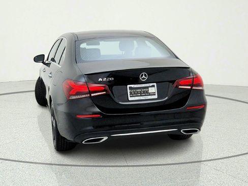 Certified 2022 Mercedes-Benz A 220 image 11