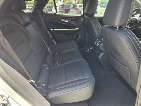 Used 2024 Chevrolet Blazer EV LT AWD/4WD image 14