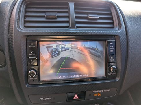 Used 2018 Mitsubishi Outlander Sport LE image 23