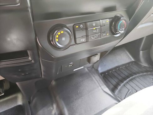 Used 2017 Ford F150 XL w/ XL Power Equipment Group AWD/4WD image 25