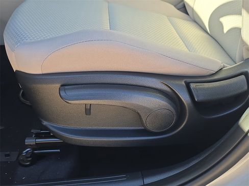 New 2025 Kia Soul LX image 22