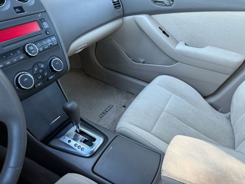 Used 2010 Nissan Altima 2.5 S image 36