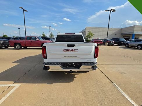 Used 2025 GMC Sierra 1500 SLT AWD/4WD image 5